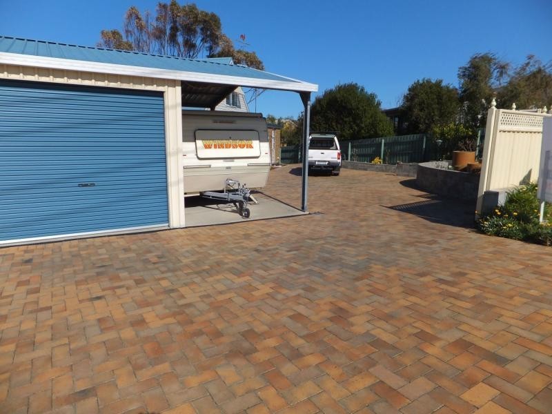 14 Skidale Close, Lake Tyers Beach VIC 3909