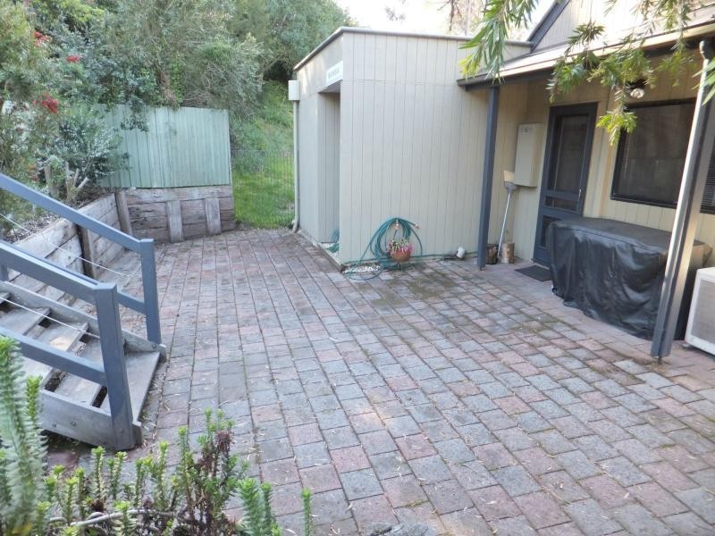 12/2-18 Nicholas Avenue, Metung VIC 3904