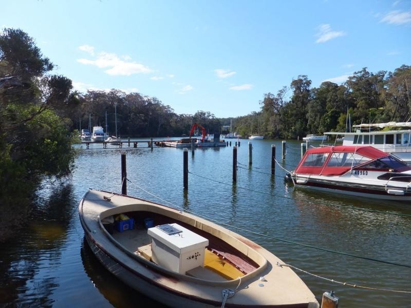 12/2-18 Nicholas Avenue, Metung VIC 3904