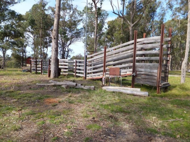 693 Duncan Road, Tambo Upper VIC 3885