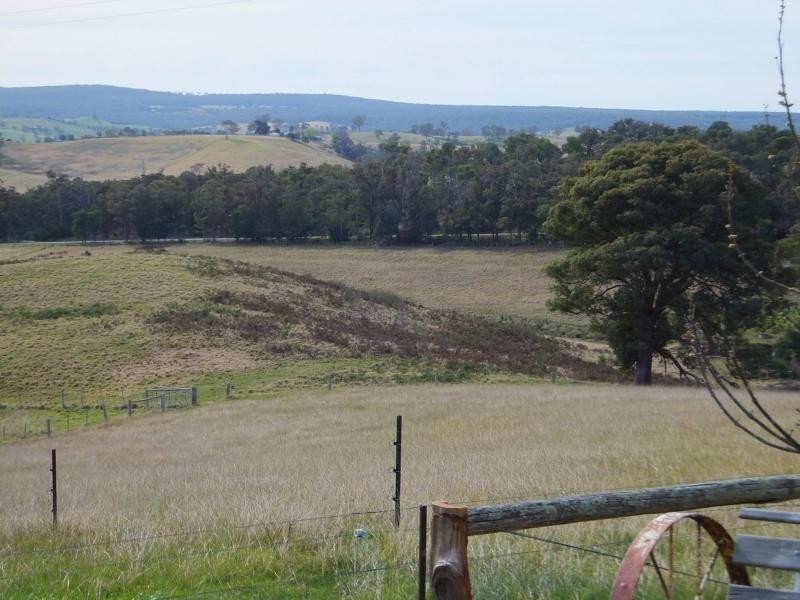 693 Duncan Road, Tambo Upper VIC 3885