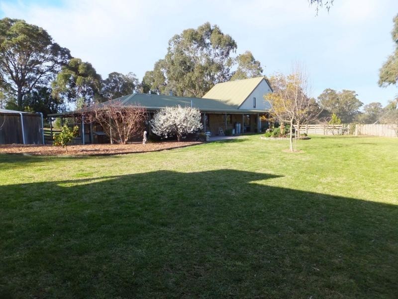 752 Duncan Road, Tambo Upper VIC 3885