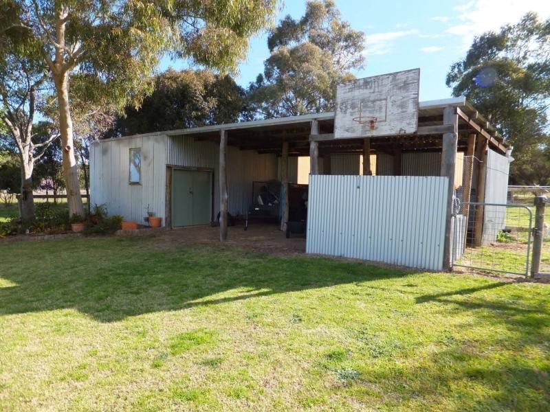 752 Duncan Road, Tambo Upper VIC 3885