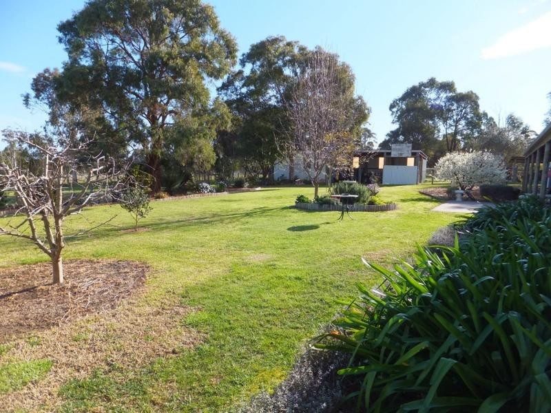 752 Duncan Road, Tambo Upper VIC 3885