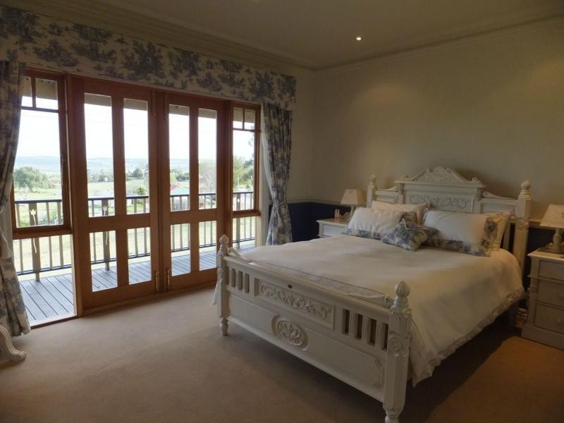 70 Great Alpine Road, Bruthen VIC 3885