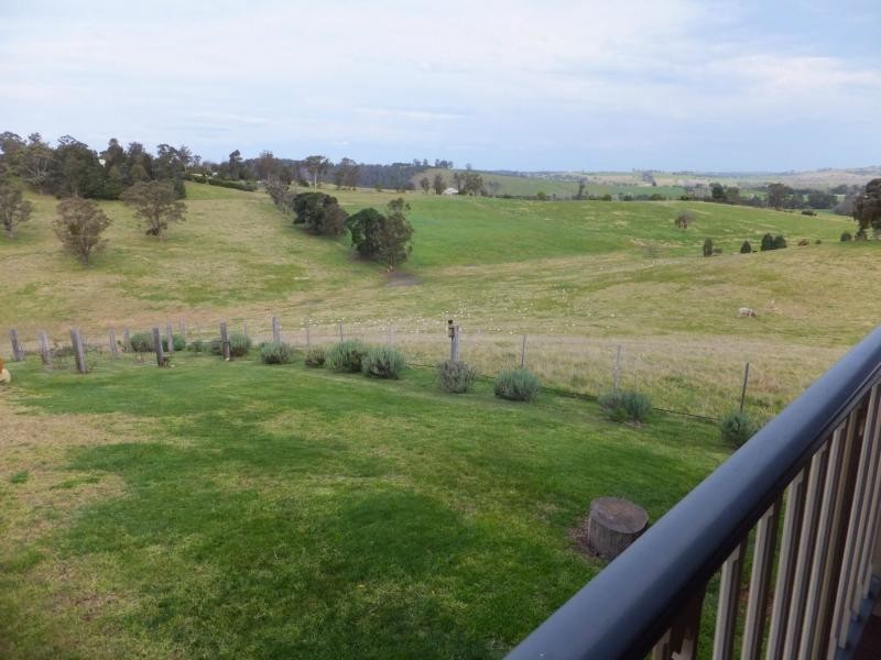 70 Great Alpine Road, Bruthen VIC 3885