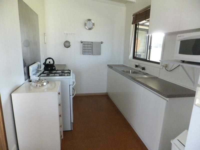 3 Lake Tide Avenue, Newlands Arm VIC 3875