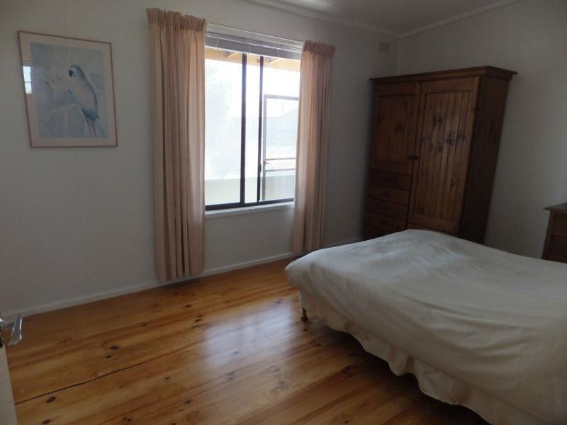 3 Lake Tide Avenue, Newlands Arm VIC 3875