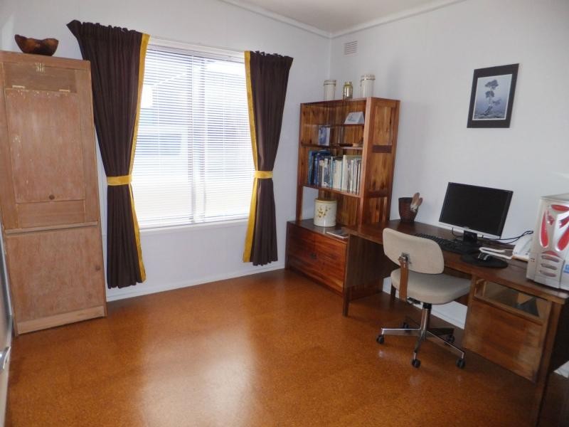 3 Lake Tide Avenue, Newlands Arm VIC 3875