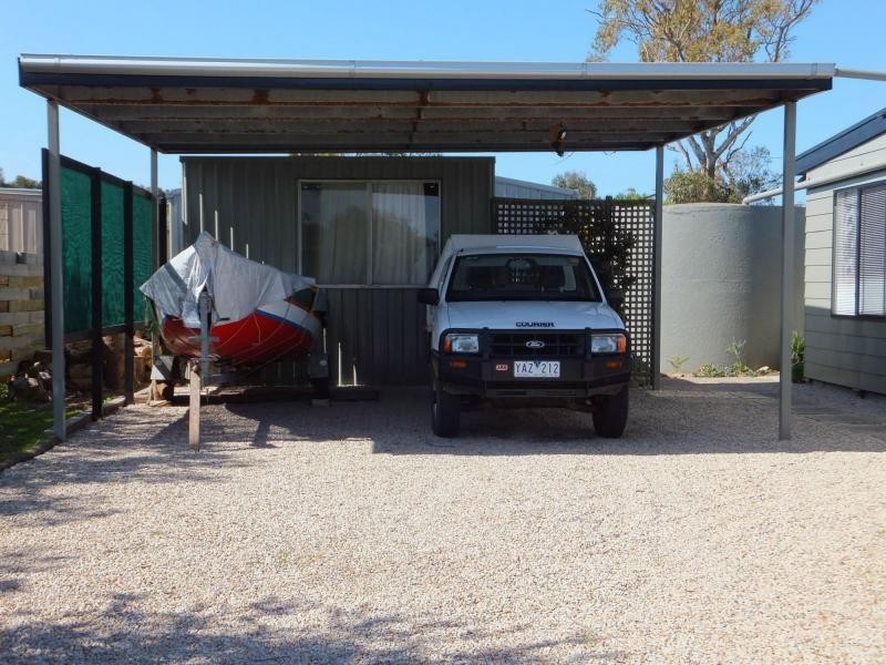 3 Lake Tide Avenue, Newlands Arm VIC 3875