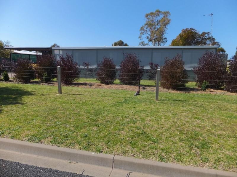 3 Lake Tide Avenue, Newlands Arm VIC 3875