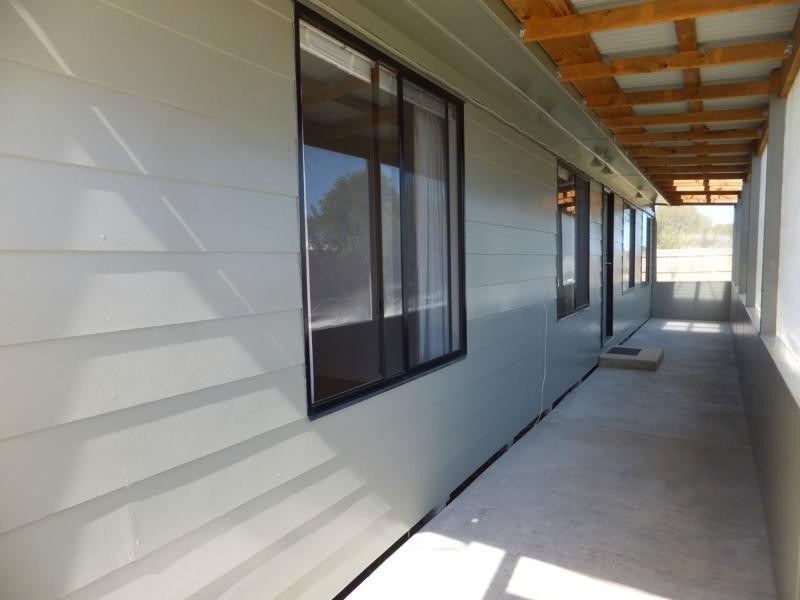 3 Lake Tide Avenue, Newlands Arm VIC 3875