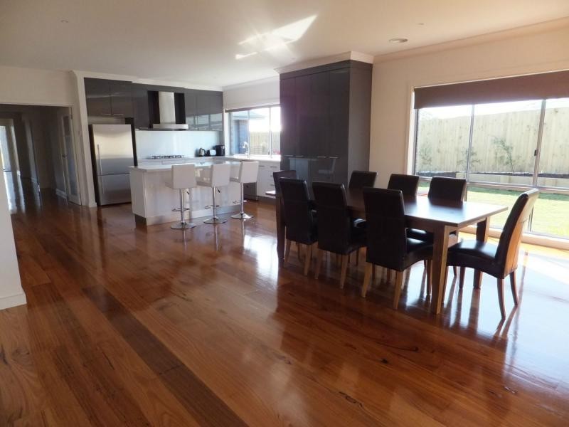 30 May Park Drive, Paynesville VIC 3880