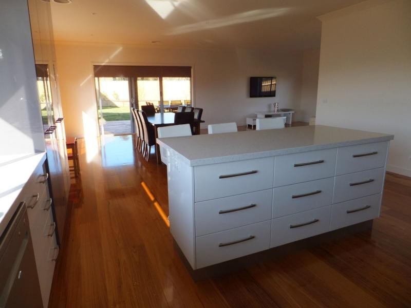 30 May Park Drive, Paynesville VIC 3880