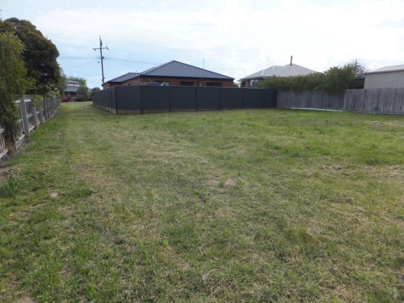 26A Woodward Street, Wy Yung VIC 3875