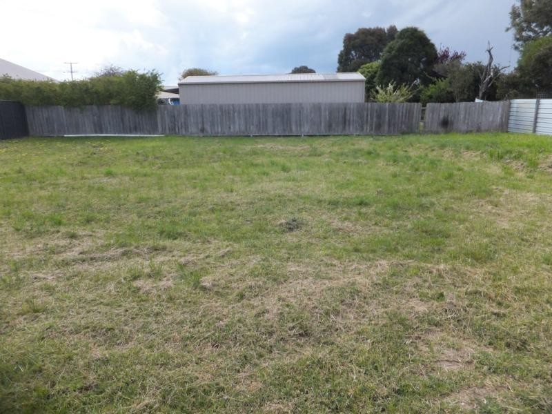 26A Woodward Street, Wy Yung VIC 3875