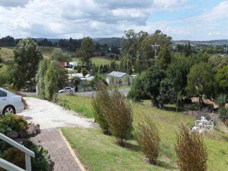 9 Donelly Street, Bruthen VIC 3885