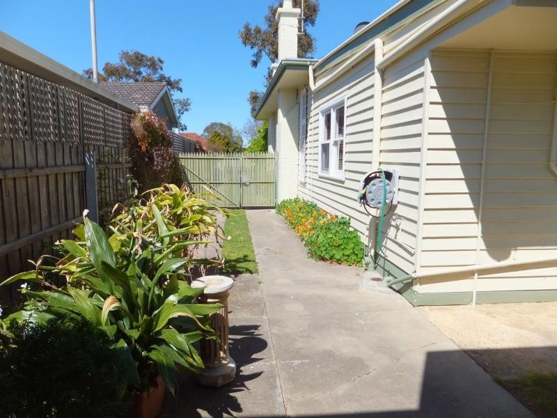 26 Pearson Street, Bairnsdale VIC 3875