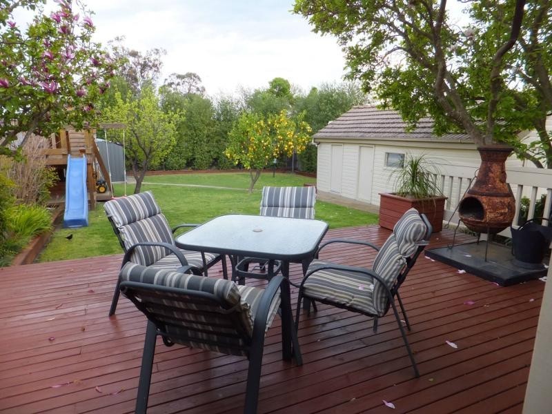 28 Day Street, Bairnsdale VIC 3875