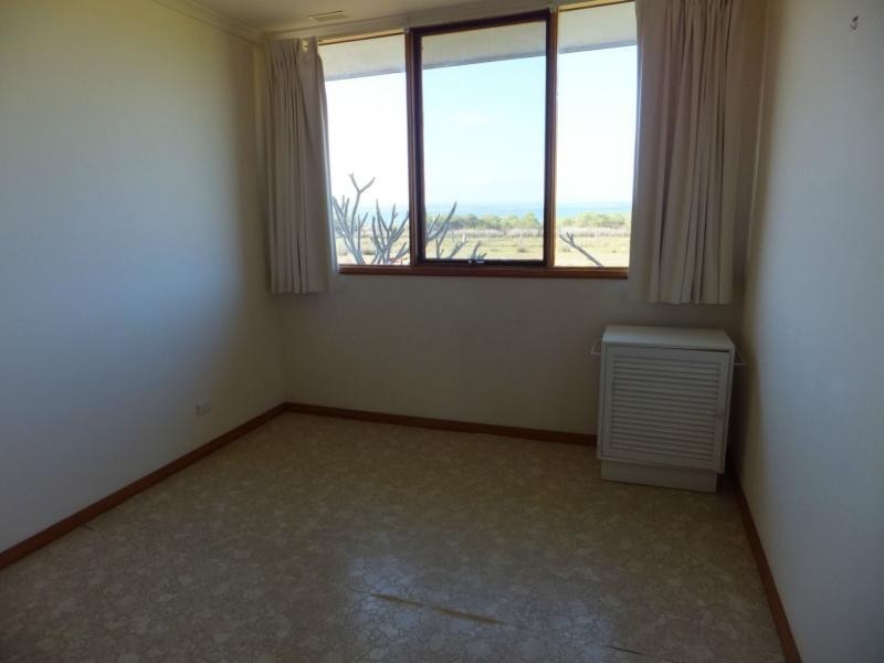 185 Gravelly Point Road, Raymond Island VIC 3880