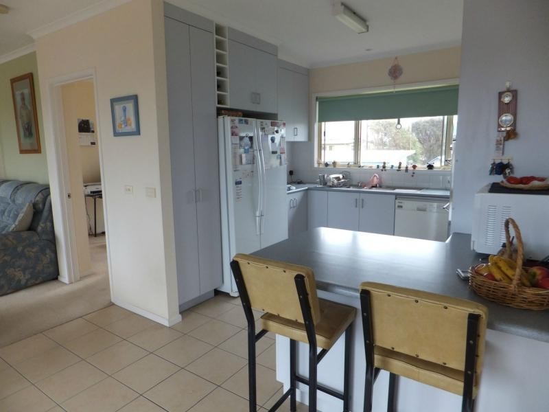 5 Skidale Close, Lake Tyers Beach VIC 3909