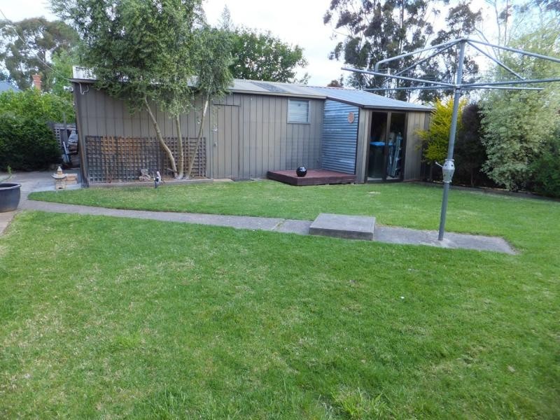 36 Riley Street, Bairnsdale VIC 3875