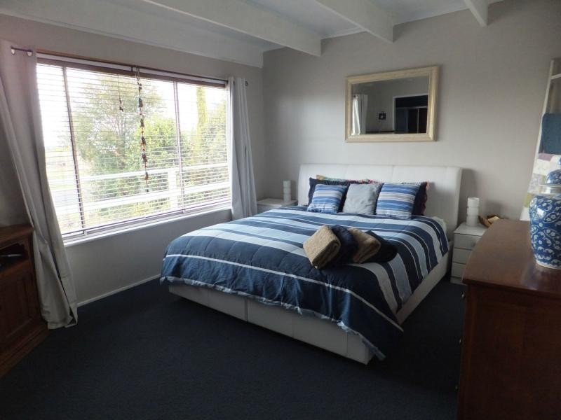 4 Government Road, Paynesville VIC 3880