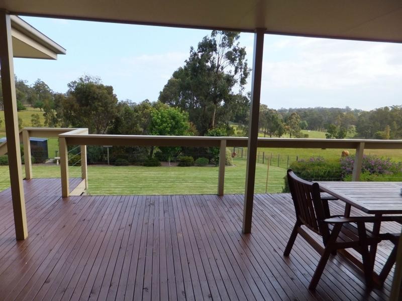 9 Newton Court, Nicholson VIC 3882