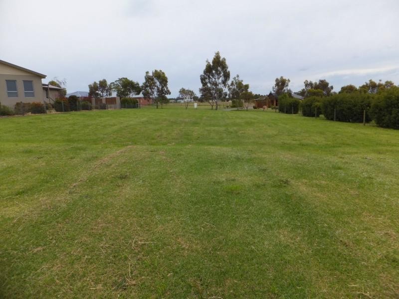 16 Byrne Court, Swan Reach VIC 3903