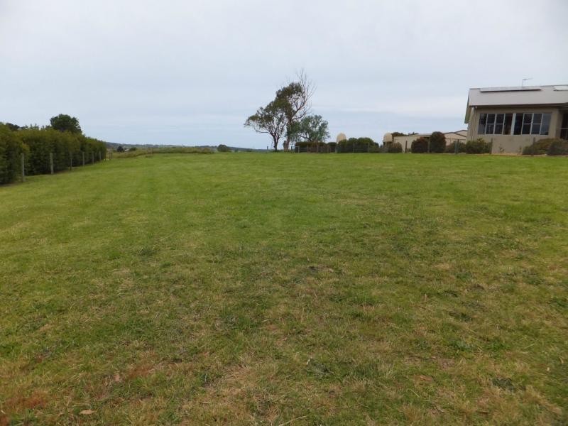 16 Byrne Court, Swan Reach VIC 3903