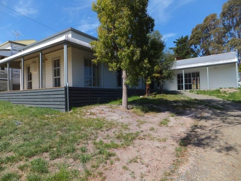 6 Ronald Street, Bruthen VIC 3885