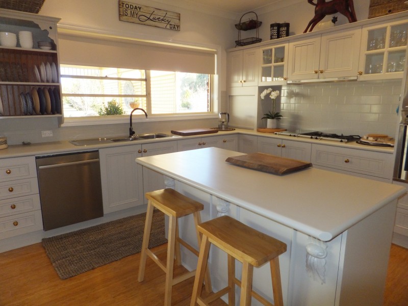 51 Boyd Ct, Eagle Point VIC 3878