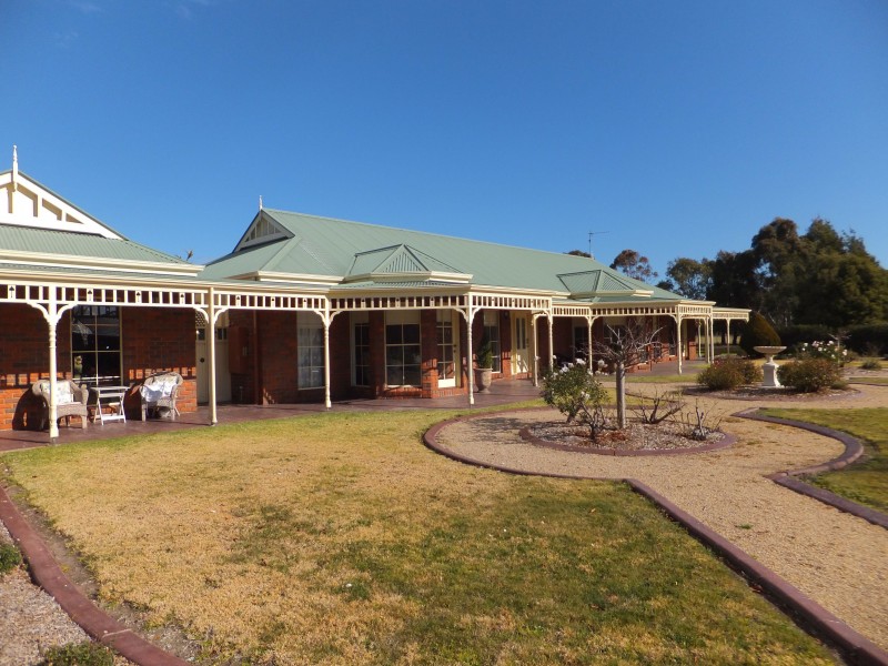 51 Boyd Ct, Eagle Point VIC 3878