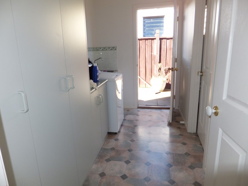 4/505 Great Alpine Rd, Sarsfield VIC 3875