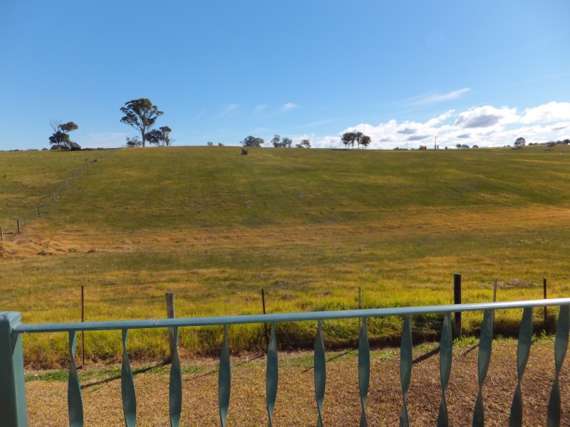 4/505 Great Alpine Rd, Sarsfield VIC 3875