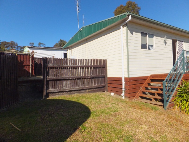 4/505 Great Alpine Rd, Sarsfield VIC 3875
