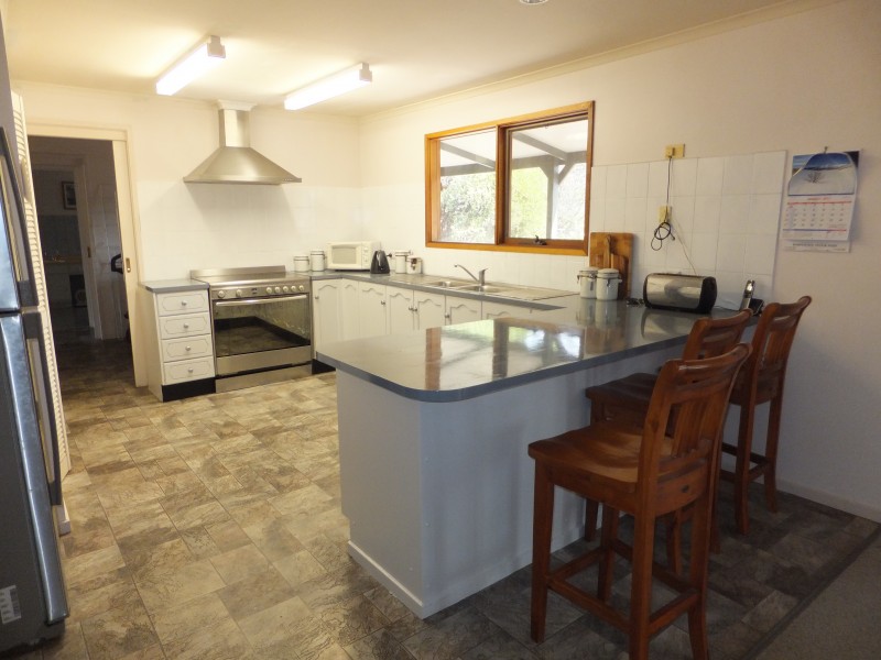 76 Eleven Mile Rd, Sarsfield VIC 3875