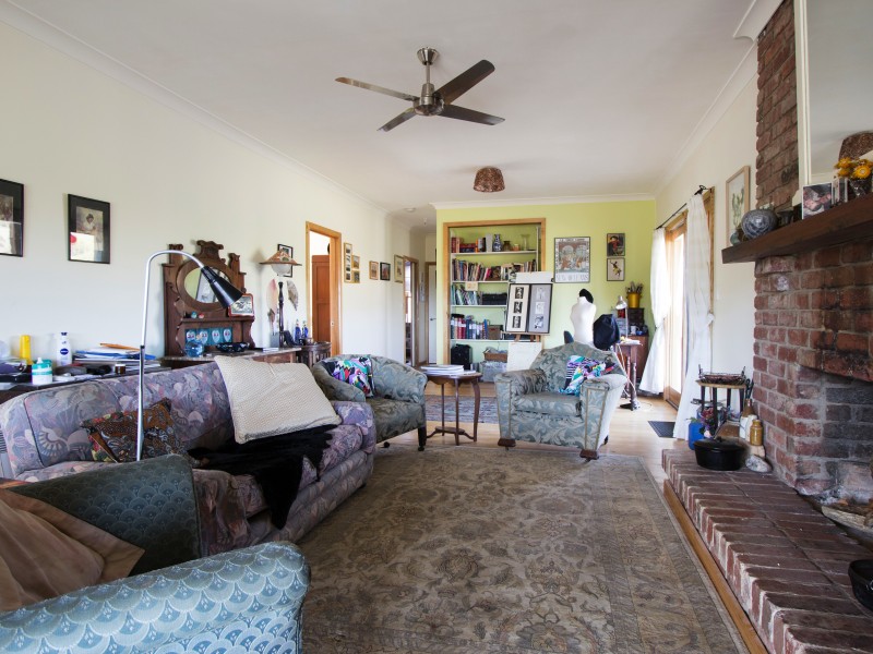 222 Omeo Hwy, Omeo VIC 3898