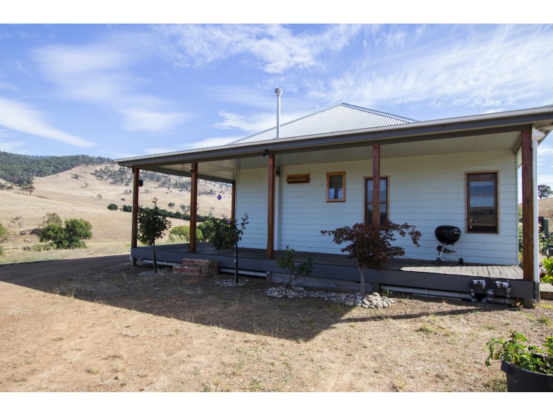 222 Omeo Hwy, Omeo VIC 3898