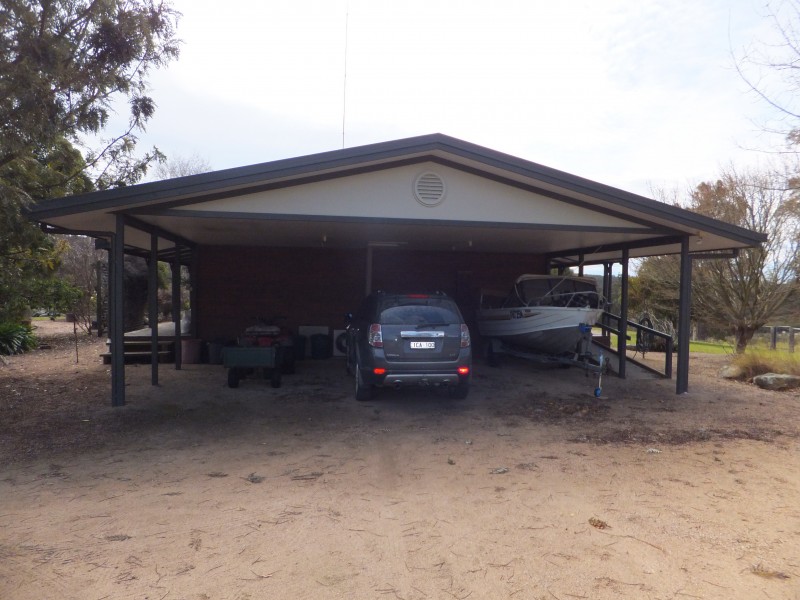 76 Eleven Mile Rd, Sarsfield VIC 3875