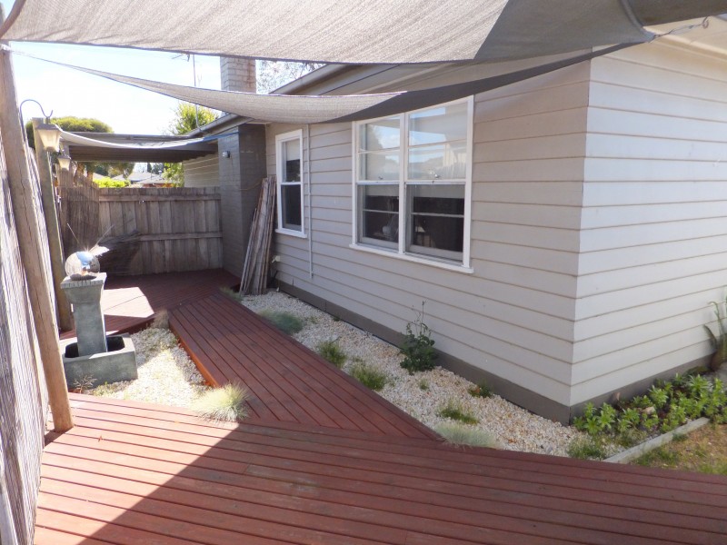 1/13 Jefferson St, Bairnsdale VIC 3875