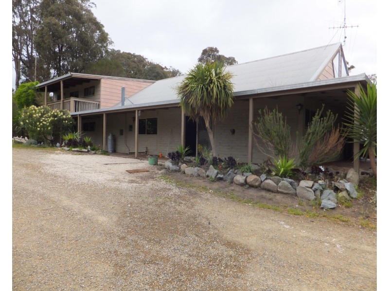 95 Youngs Creek Road, Orbost VIC 3888
