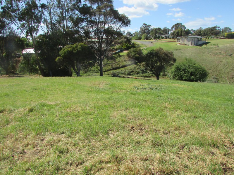 75 Tierney Street, Bairnsdale VIC 3875