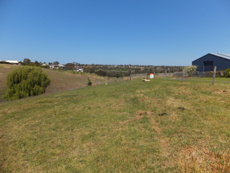 75 Tierney Street, Bairnsdale VIC 3875