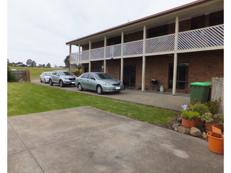 19-21 Johnston St, Orbost VIC 3888