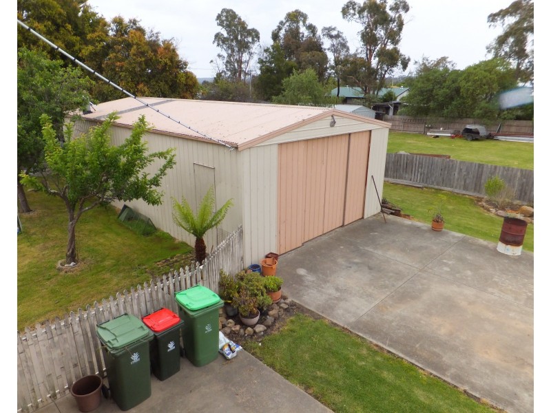 19-21 Johnston St, Orbost VIC 3888