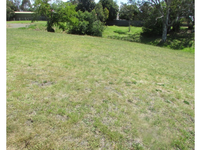 130b Henry Street, Lindenow VIC 3865