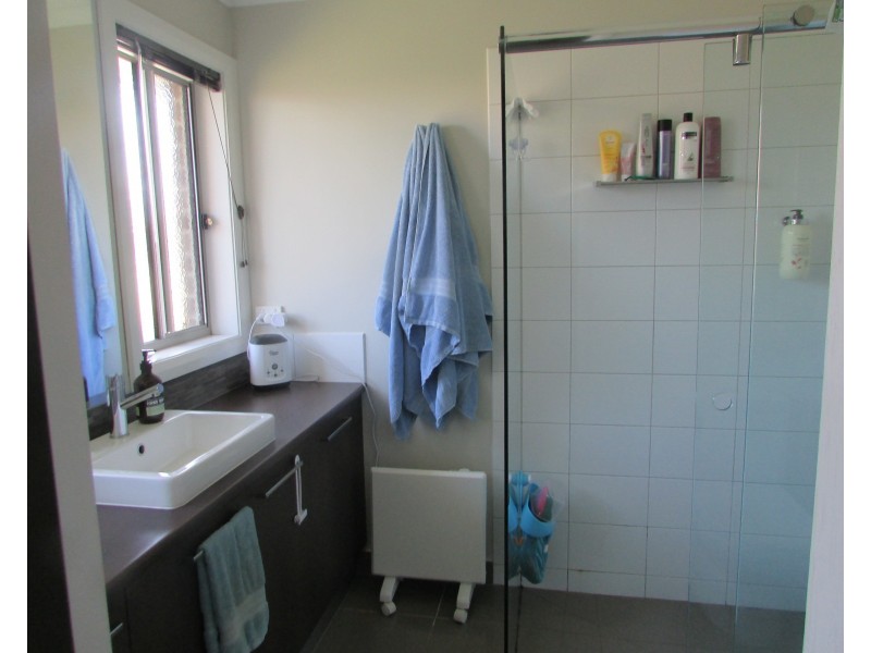 14 Village Fair Dr, Newlands Arm VIC 3875