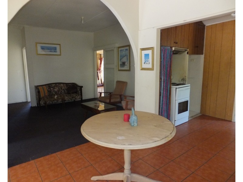 16 Gorge Rd, Nowa Nowa VIC 3887