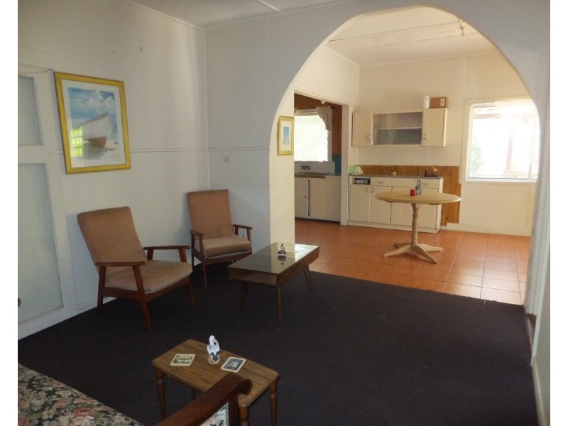 16 Gorge Rd, Nowa Nowa VIC 3887